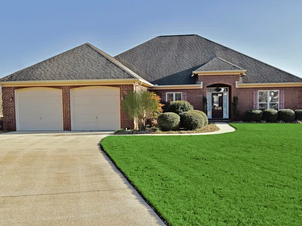 1005 Shumard Oaks Blvd, Saltillo, MS 38866