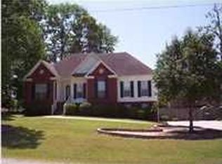 907 Wilson Rd, Clanton, AL 35045