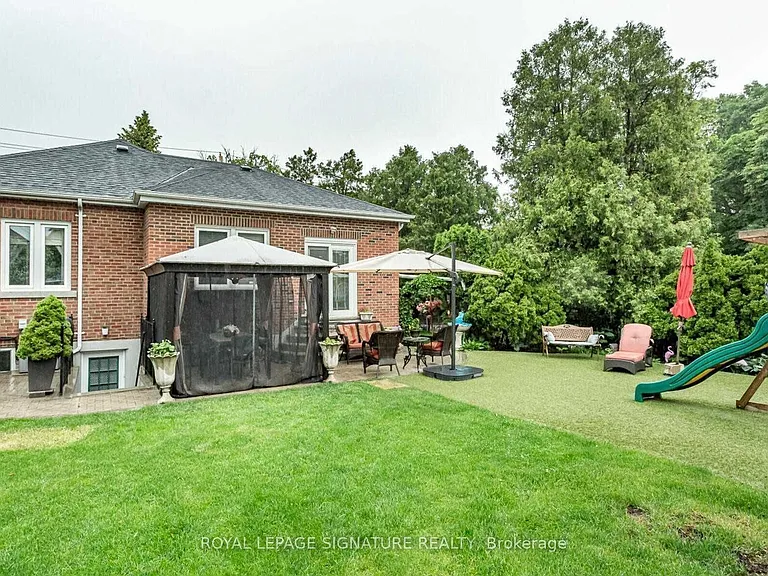 2 Hillcrest Dr — Photo 19