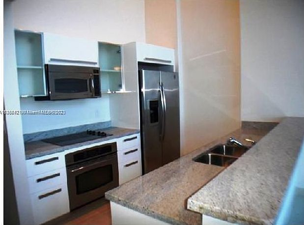 1st image of 601 NE 36th St APT 1209