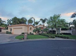 2 Asti Cir, Palm Desert, CA 92211