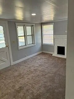 703 E Walker St — Photo 12