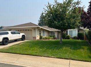 1605 French Lace Ln, Redding, CA 96003