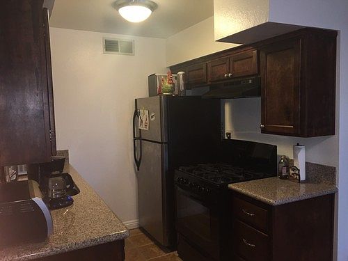 4th image of 4660 Coldwater Canyon Ave Unit 10