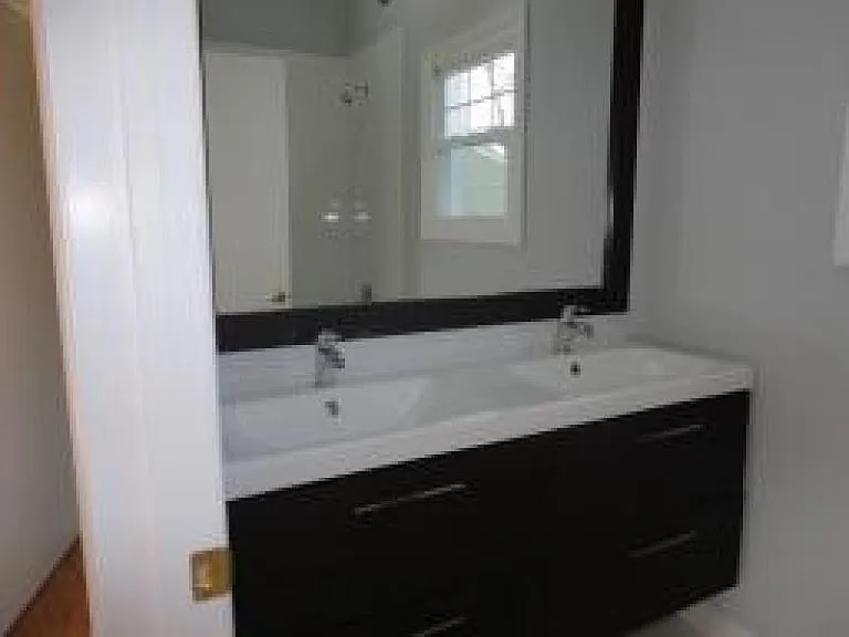 44 Evergreen Ave — Photo 11