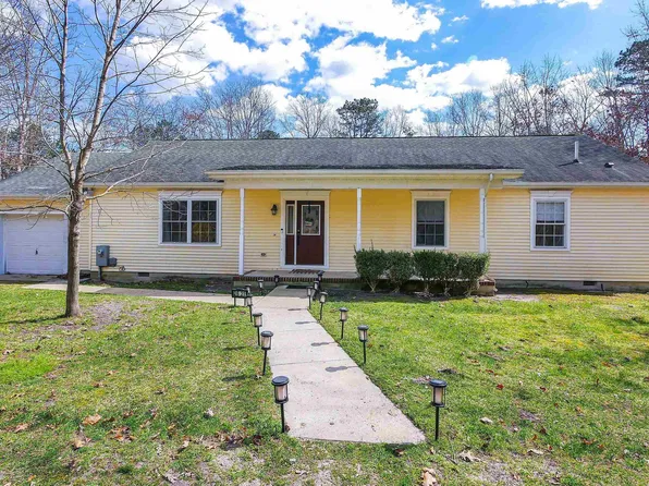 2621 7th Ave, Hammonton, NJ 08037