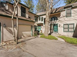 1458 Bridge Water Way #B-1, Mishawaka, IN