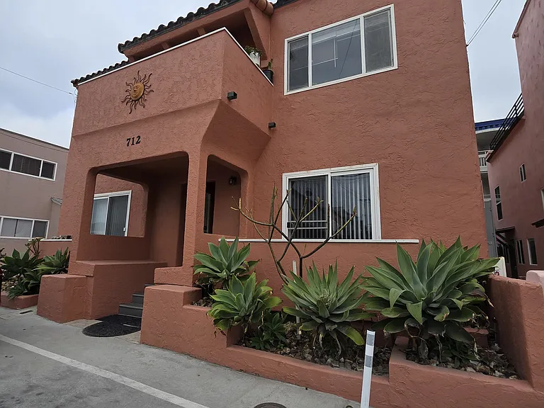 712 Santa Rita Pl #D — Photo 18