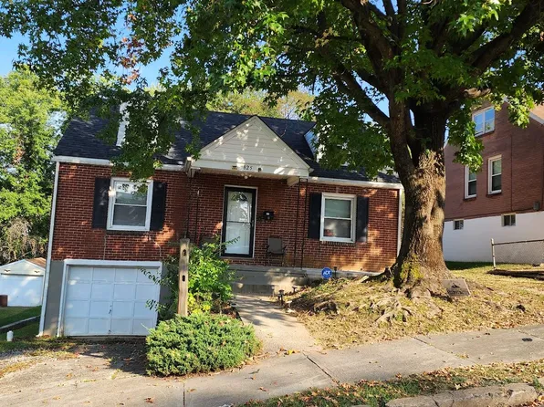 825 30th St NW, Roanoke, VA 24017