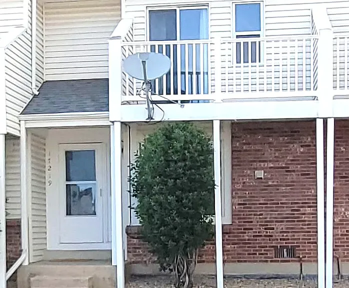 17219 E Tennessee Dr — Photo 9