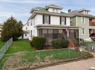 1204 12th St, Rock Island, IL