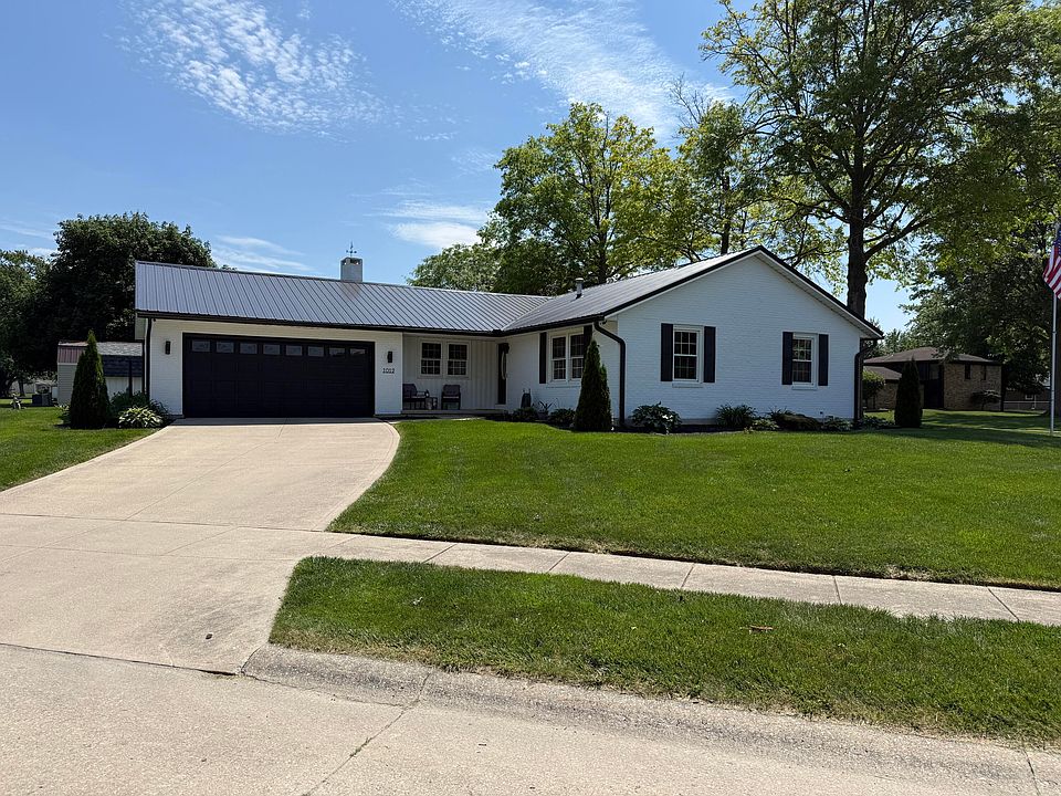 1st image of 1012 Canterbury Dr