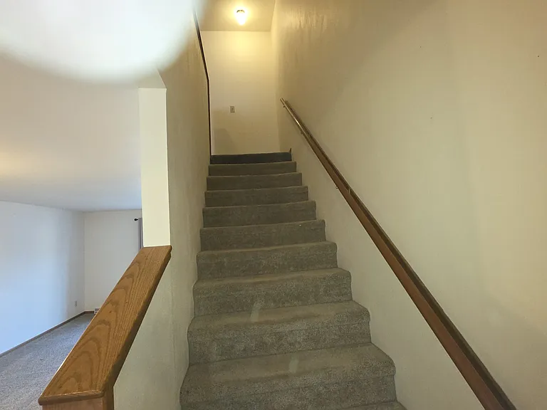 8 Fordem Ct — Photo 19