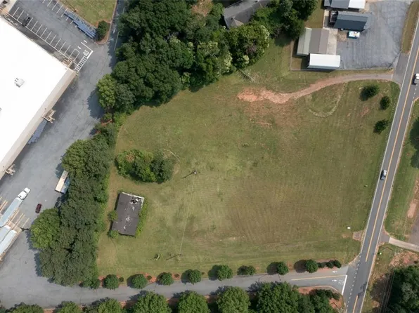 222 Brown Rd, Anderson, SC 29621