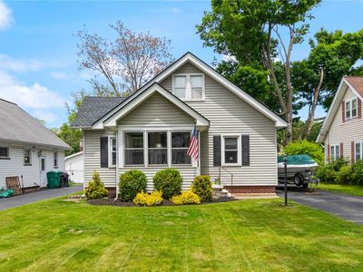 188 Pemberton Rd, Irondequoit, NY, 14622