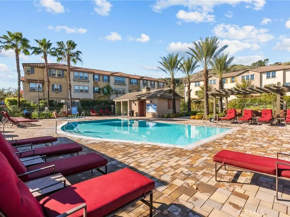 22105 Barrington Way, Santa Clarita, CA 91350