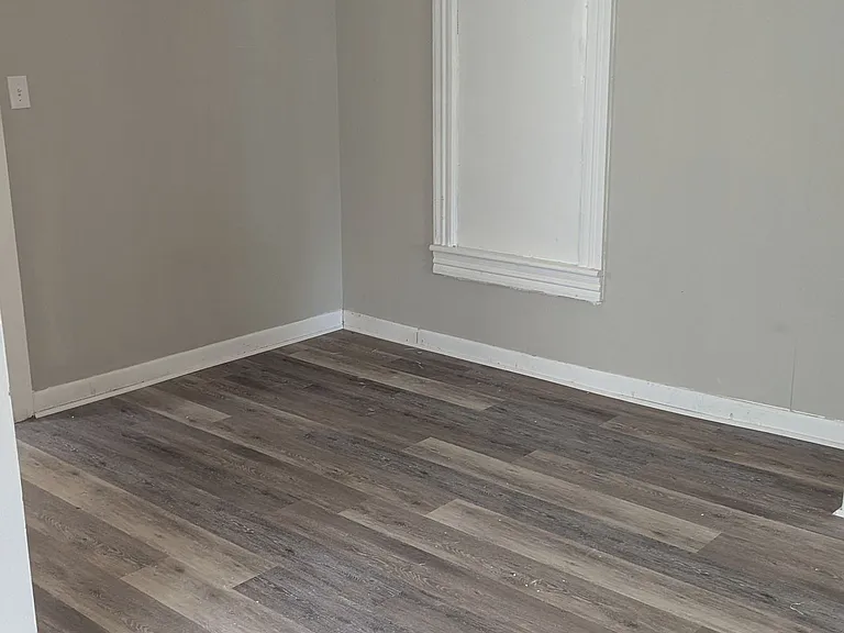 408 Church St — Photo 13