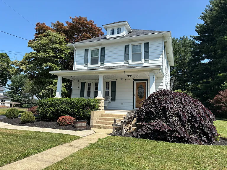 8 W Jarrettsville Rd — Photo 2