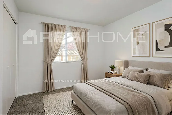 610 W Emelita Ave — Photo 9