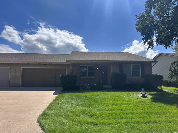 5841 Durham Ct, South Bend, IN 46614