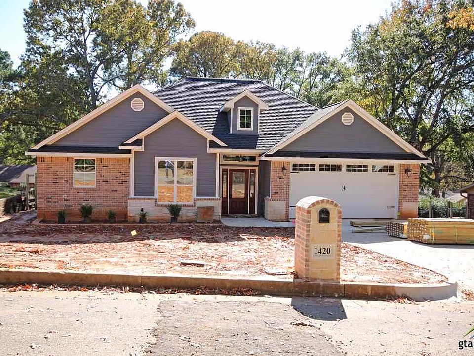1st image of 1420 Bowie Dr