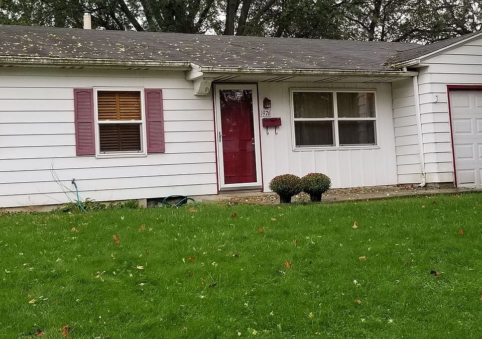 1st image of 1976 Renfrew Dr