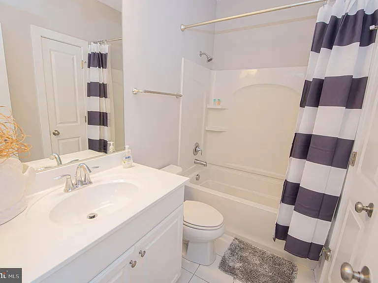 13002 Bowline Ln #5 — Photo 111