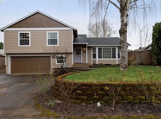 151 SW 11th Ave, Canby, OR 97013
