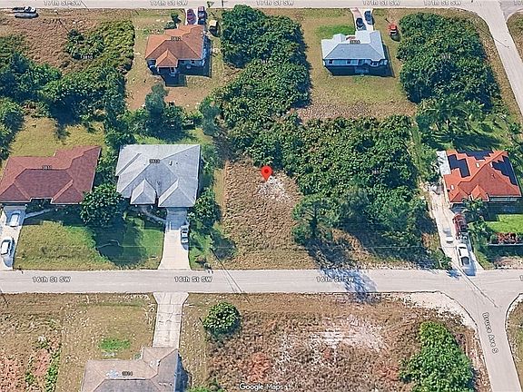 5th image of 3815 16th St SW