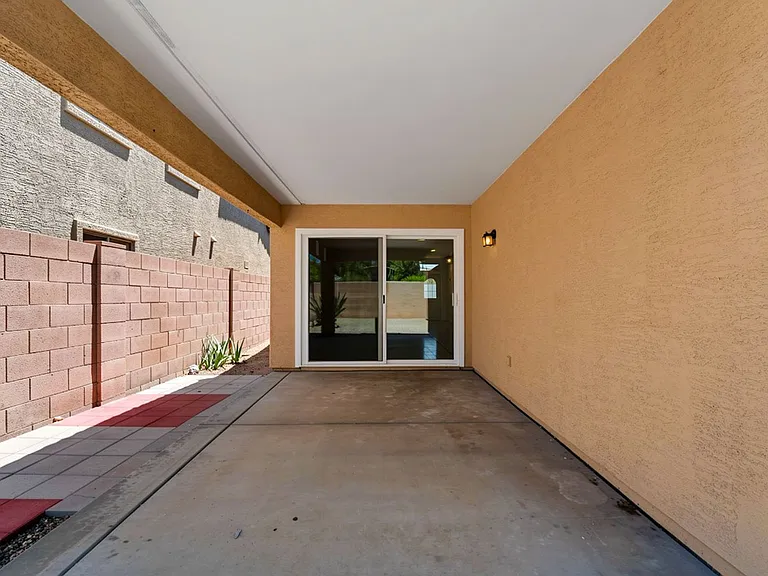 4420 E High Point Dr — Photo 34