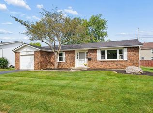 3200 Kingswood Dr, Grove City, OH 43123