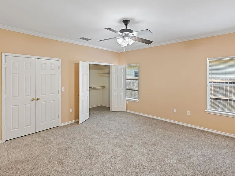 6518 Purplewing Dr — Photo 6