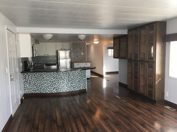 707 E Main St