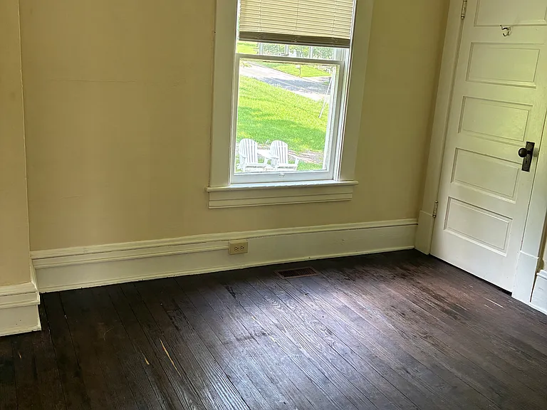 406 Craig Ave — Photo 18