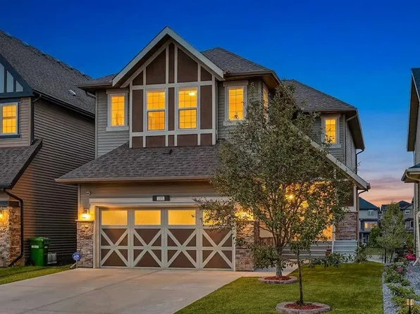 225 E Kingsmere Cv SE, Airdrie, AB T4A 0S1