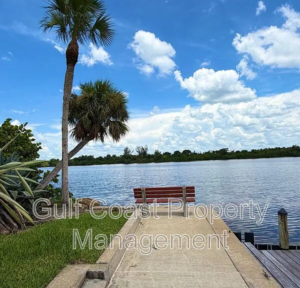 16150 Bay Pointe Blvd #107 — Photo 32