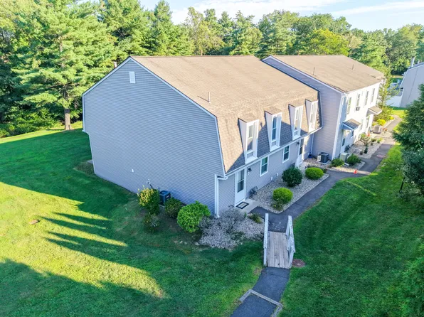 111 Brittany Farms Rd APT A, New Britain, CT 06053