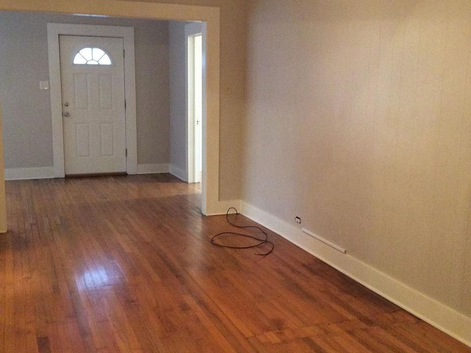 1st image of 503 W Lagrange St