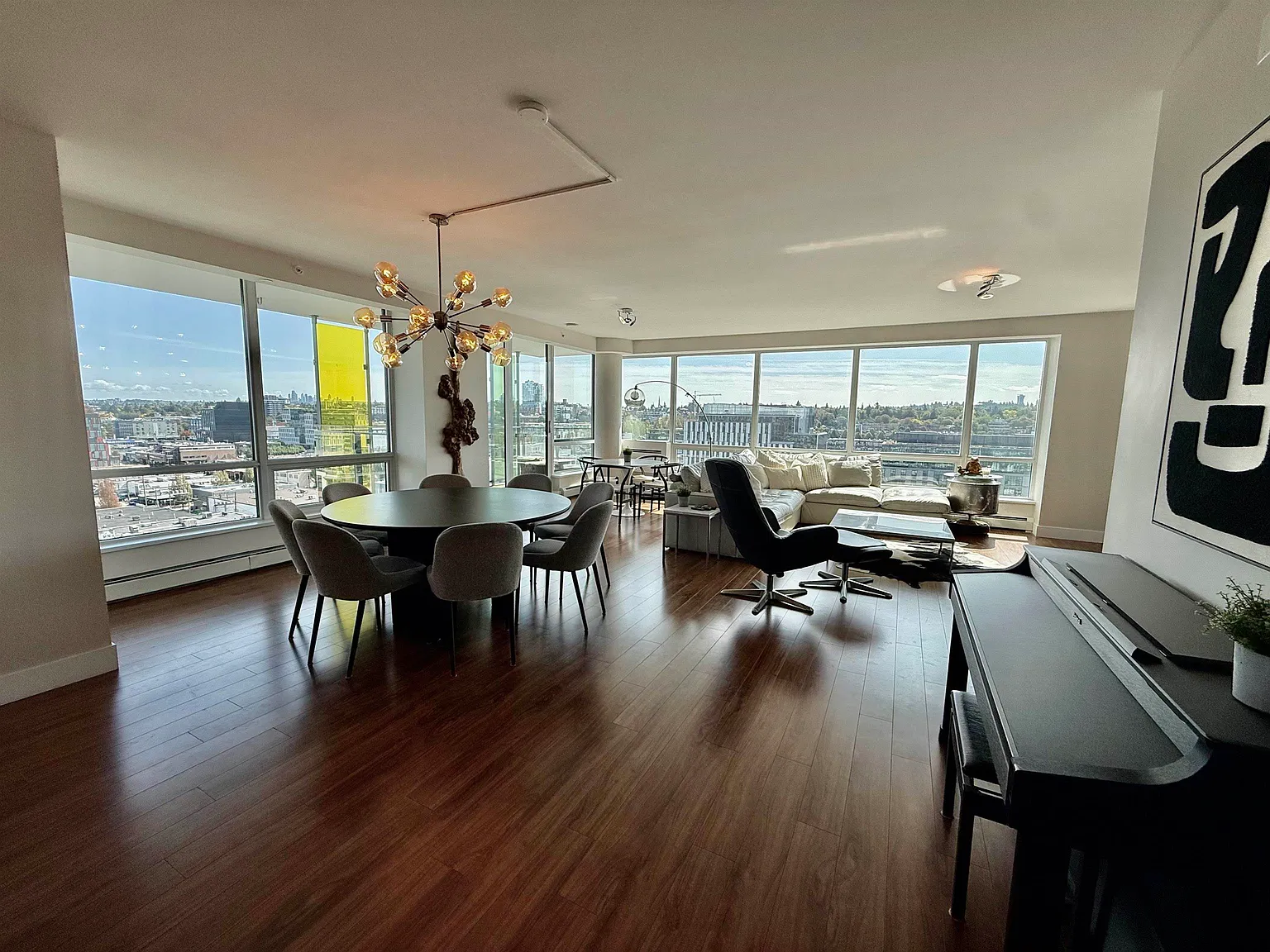 2 bed, 1720 sqft, $7,999 — Photo 4