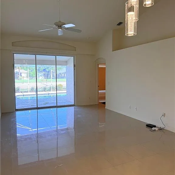 8216 Ibis Cove Cir #B-215 — Photo 13
