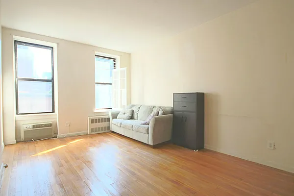 Rented by Keller Williams NYC | media 15