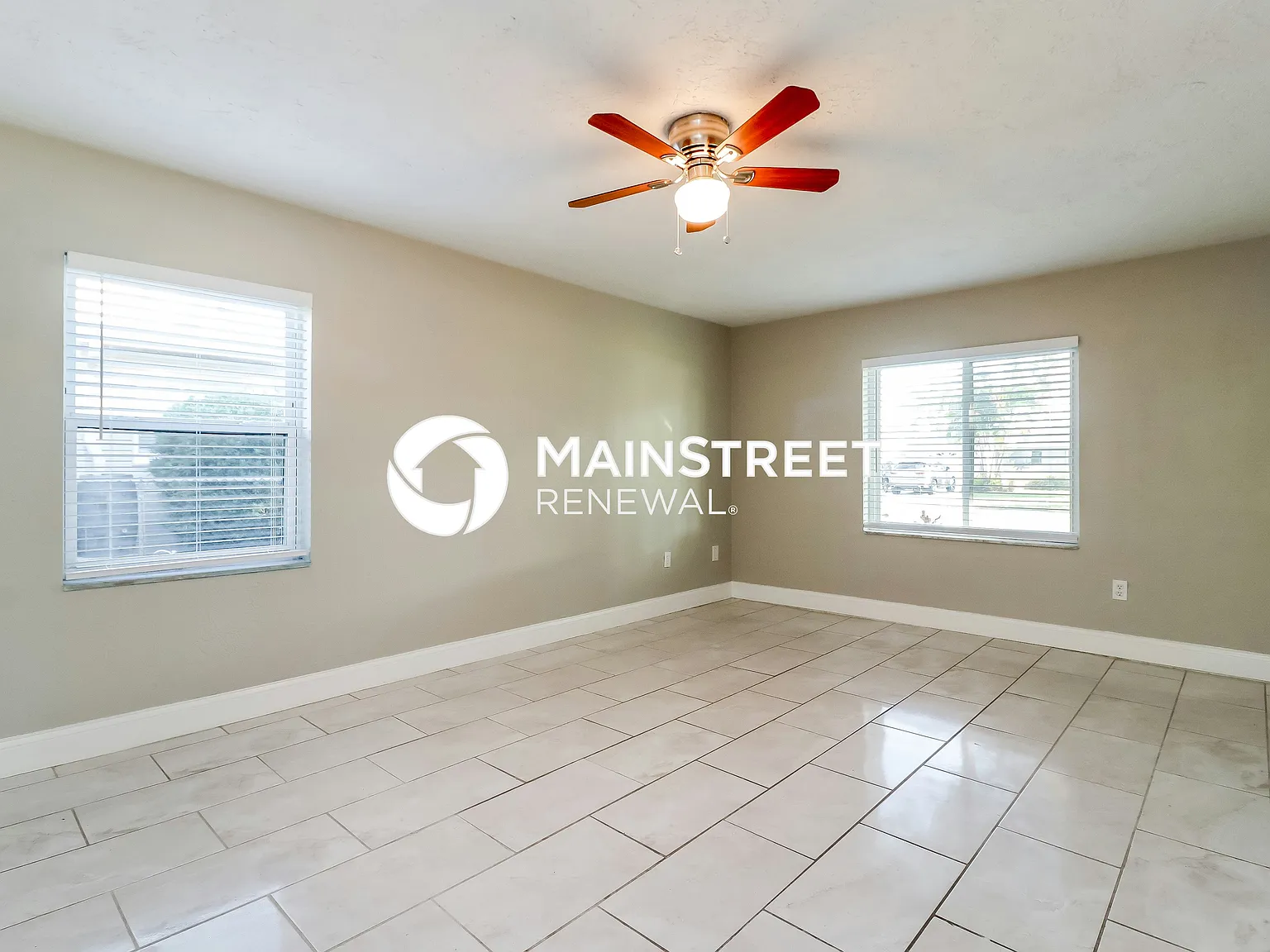 121 Sunlit Cove Dr NE — Photo 3