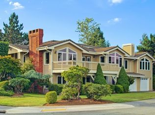 15528 SE 55th Pl, Bellevue, WA 98006