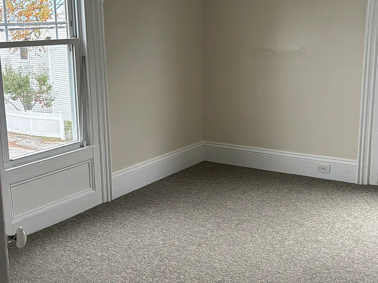 14 Suffolk St #1 — Photo 8