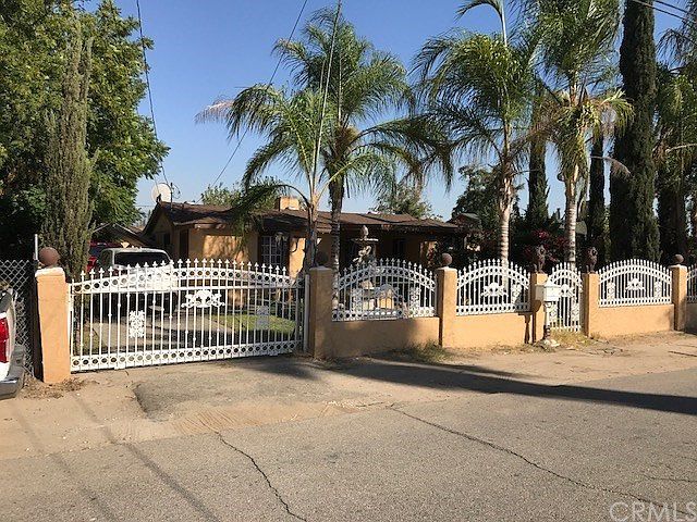 1st image of 7485 Golondrina Dr