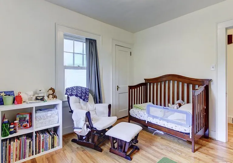 323 Furches St — Photo 3