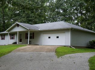 4863 County Road 6060, West Plains, MO 65775