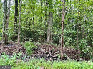 Circle Ln, Colonial Beach, VA 22443