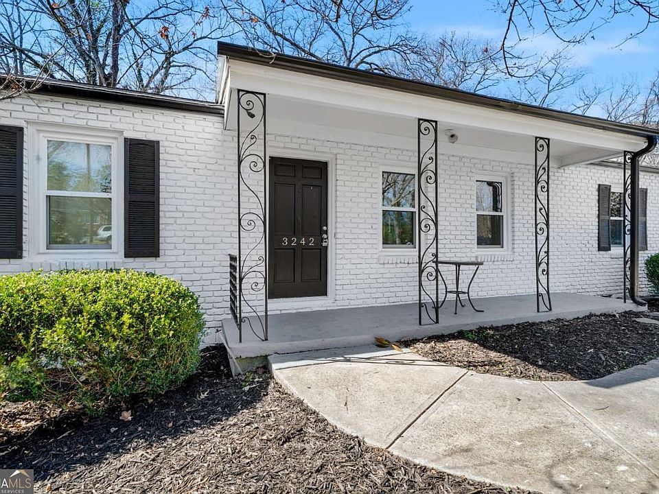 1st image of 3242 Bagley Dr