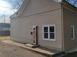 10609 E 15th St S, Independence, MO 64052